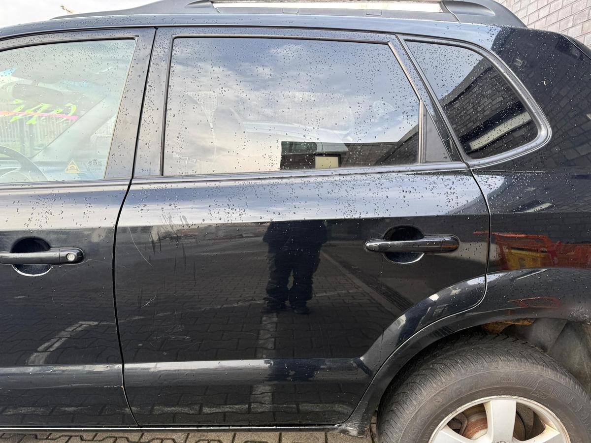 Hyundai Tucson JM original T&uuml;r hinten links EB Ebony Black Rohbau BJ06